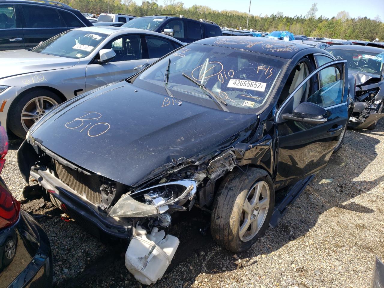 Photo 2 from auction – 2012 VOLVO S60 T5 with VIN YV1622FS7C2051779