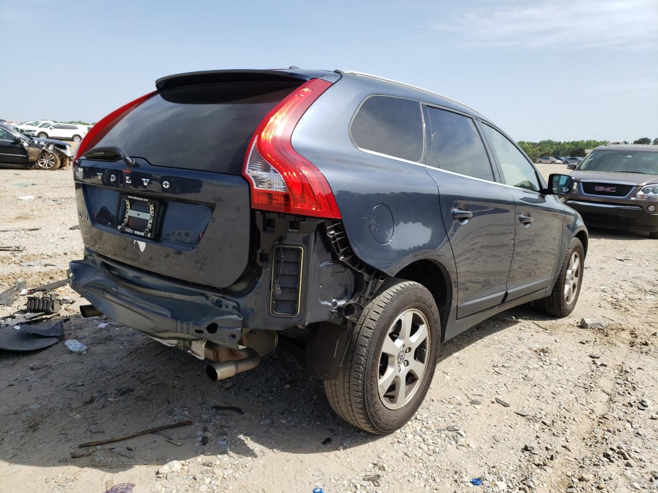 Foto 4 de la subasta – 2011 VOLVO XC60 3.2 con VIN YV4952DL0B2190458