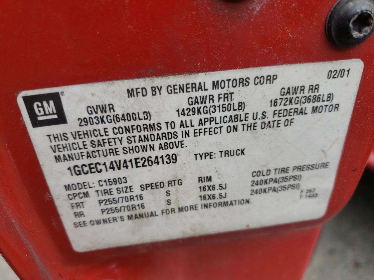 Photo 10 from auction – 2001 CHEVROLET SILVERADO with VIN 1GCEC14V41E264139