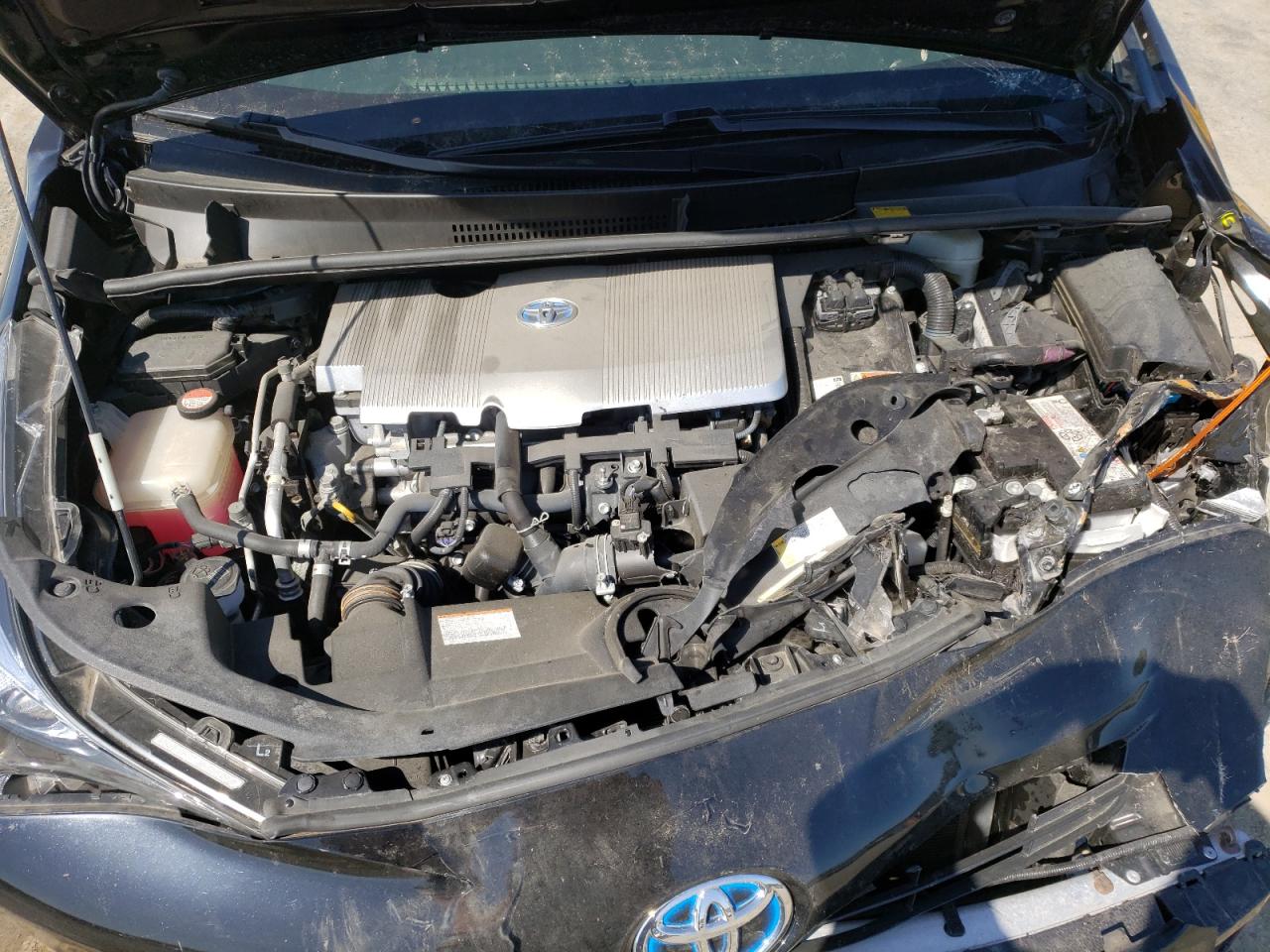 Photo 7 from auction – 2016 TOYOTA PRIUS with VIN JTDKARFU8G3011373