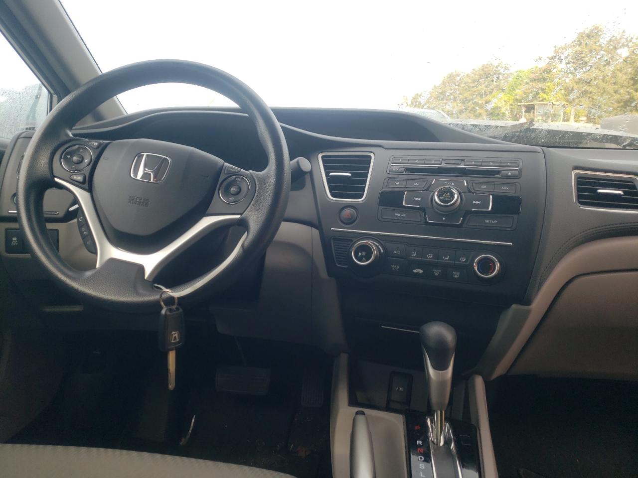 Photo 9 from auction – 2015 HONDA CIVIC LX with VIN 19XFB2F52FE116707