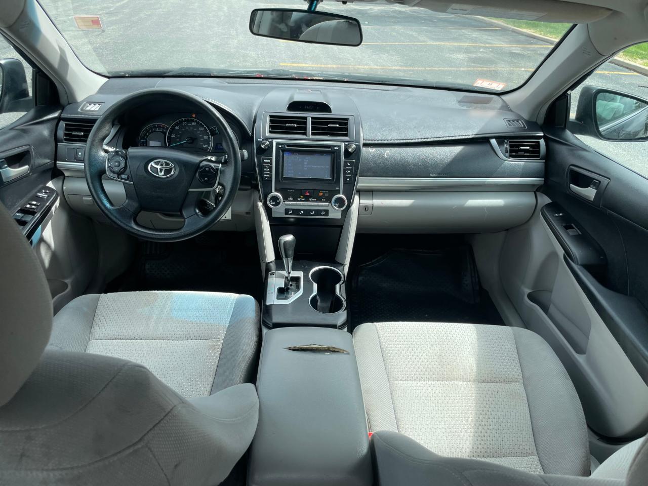 Photo 9 from auction – 2012 TOYOTA CAMRY BASE with VIN 4T1BF1FK9CU193411