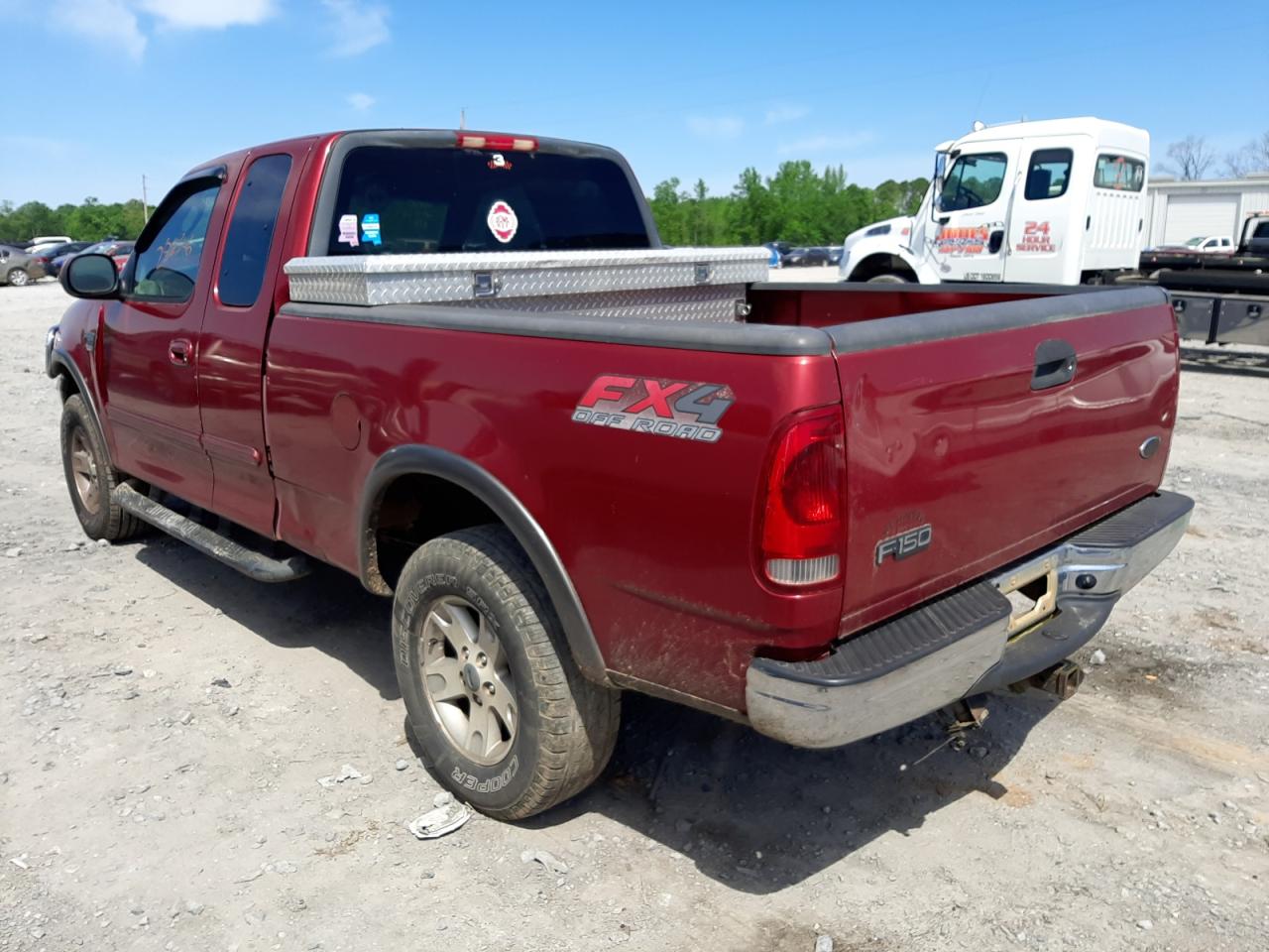 Photo 3 from auction – 2002 FORD F150 with VIN 1FTRX18L52NB76944