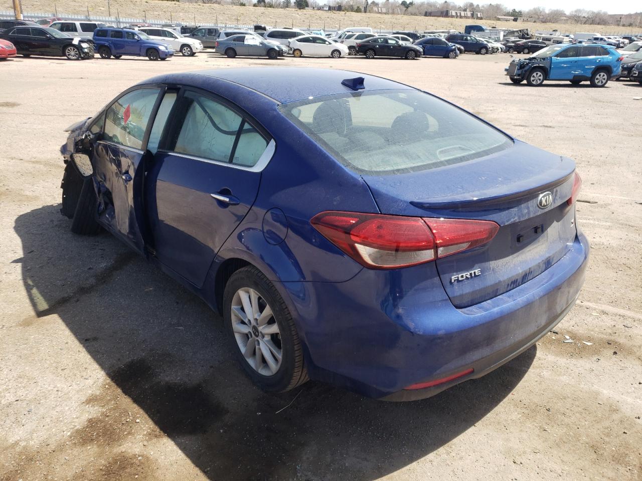 Photo 3 from auction – 2017 KIA FORTE LX with VIN 3KPFL4A77HE142143
