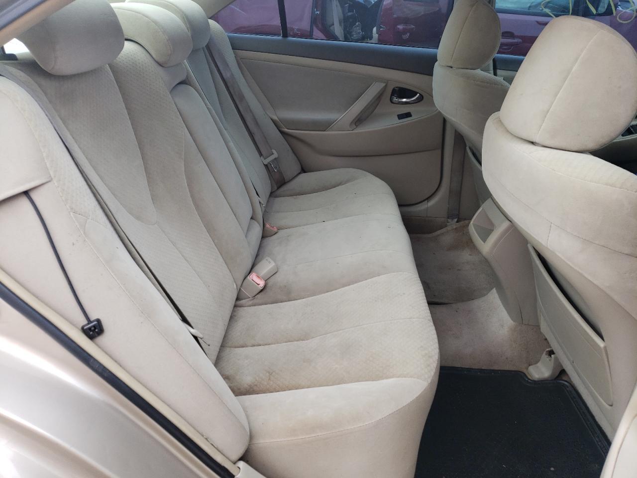 Photo 6 from auction – 2007 TOYOTA CAMRY CE with VIN 4T1BE46K27U079079