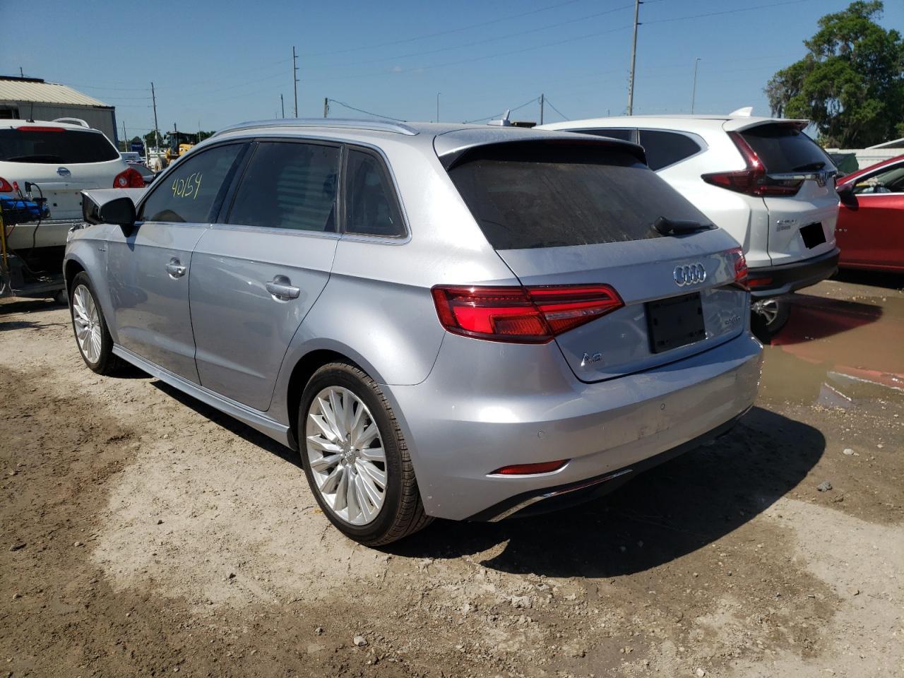 Photo 3 from auction – 2018 AUDI A3 E-TRON with VIN WAUTPBFF3JA075915