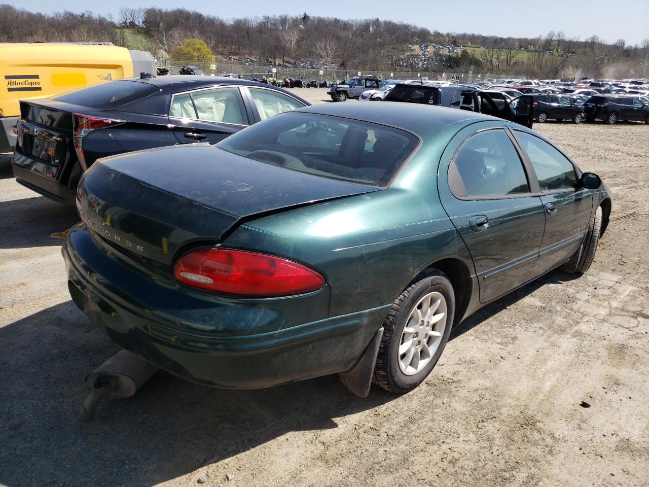 Photo 4 from auction – 1998 CHRYSLER CONCORDE L with VIN 2C3HD46RXWH148184