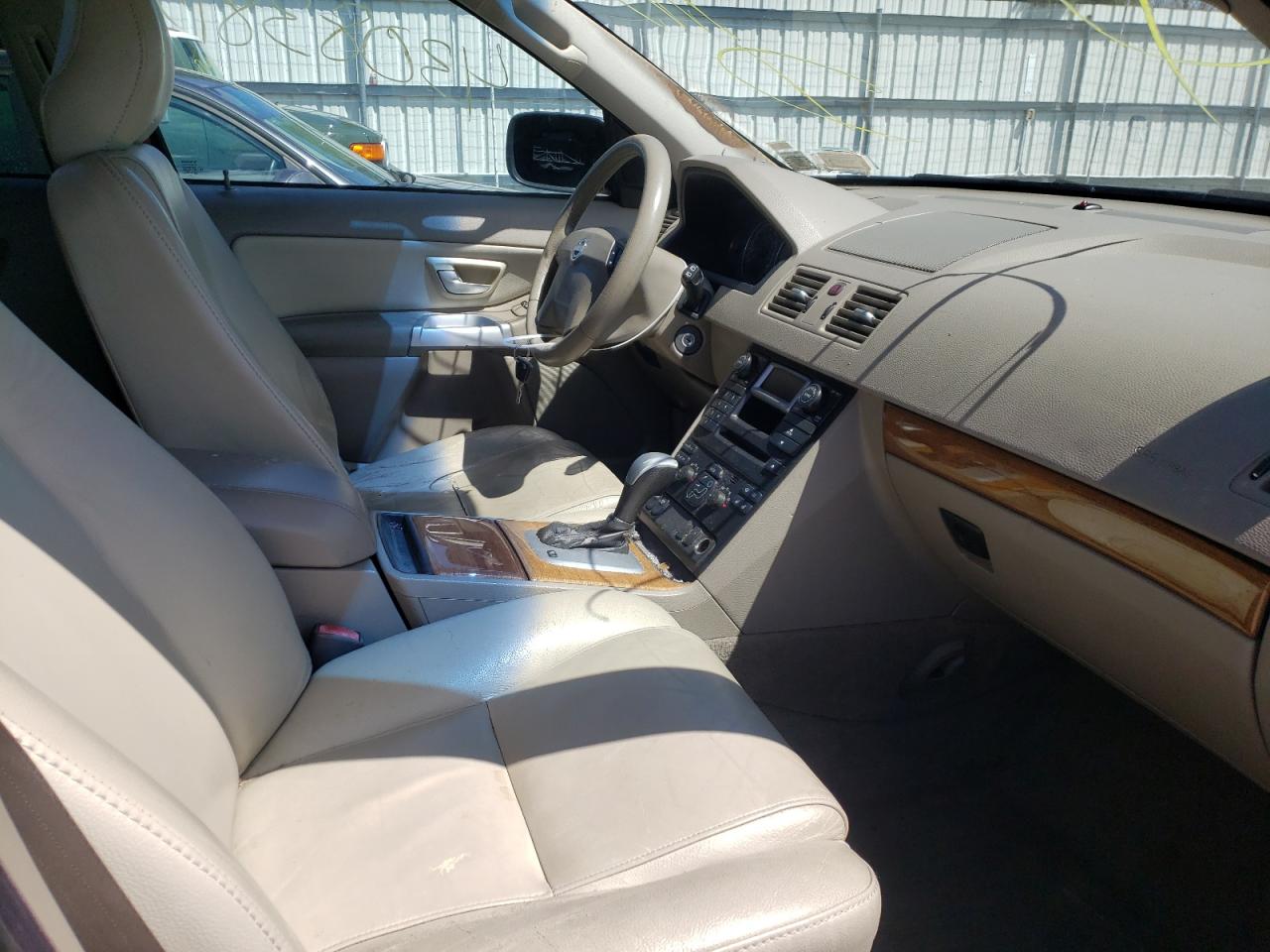 Photo 5 from auction – 2004 VOLVO XC90 with VIN YV1CZ59H241077780