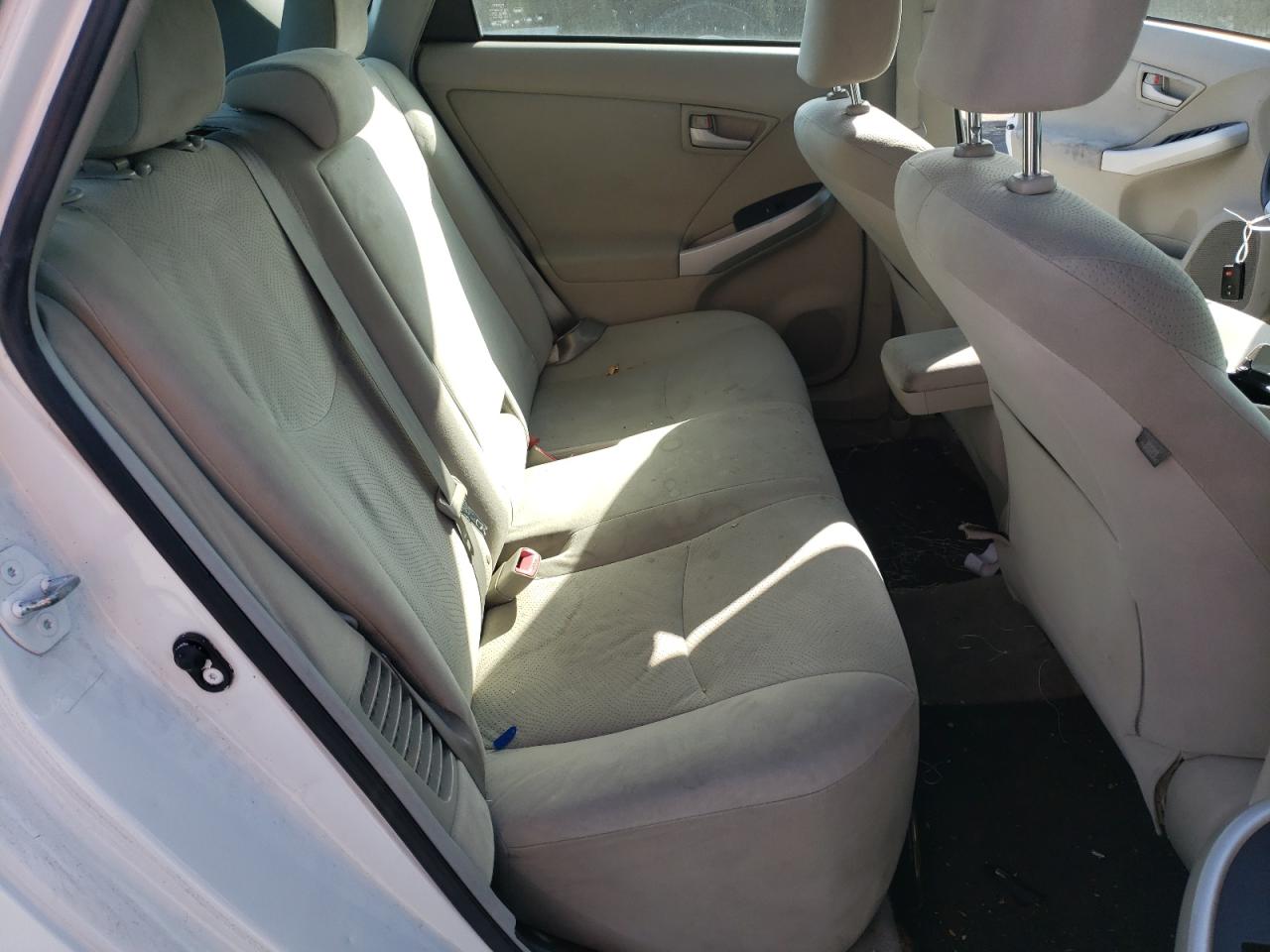 Photo 6 from auction – 2010 TOYOTA PRIUS with VIN JTDKN3DU2A0199112
