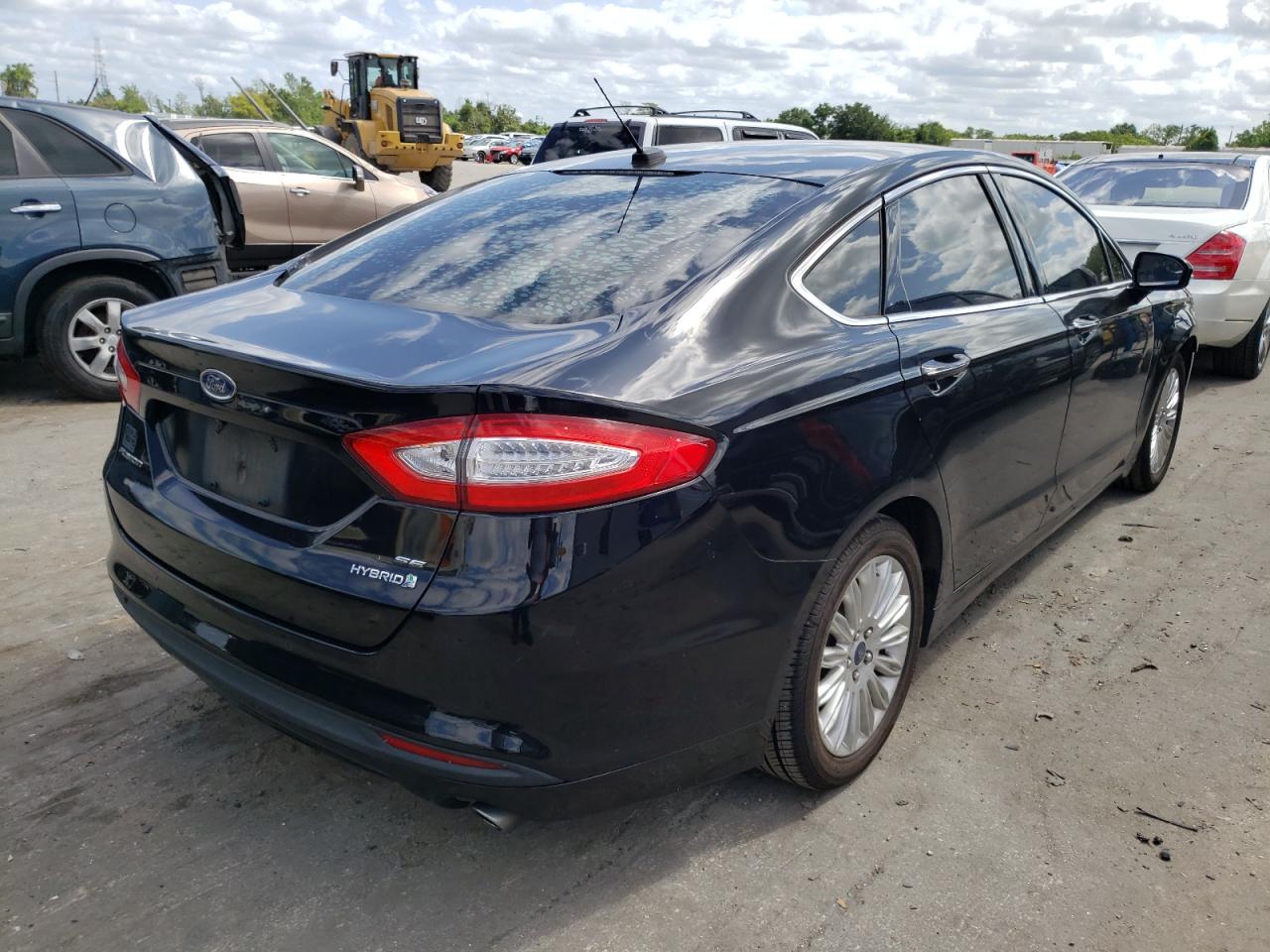 Photo 4 from auction – 2016 FORD FUSION SE with VIN 3FA6P0LU9GR269957