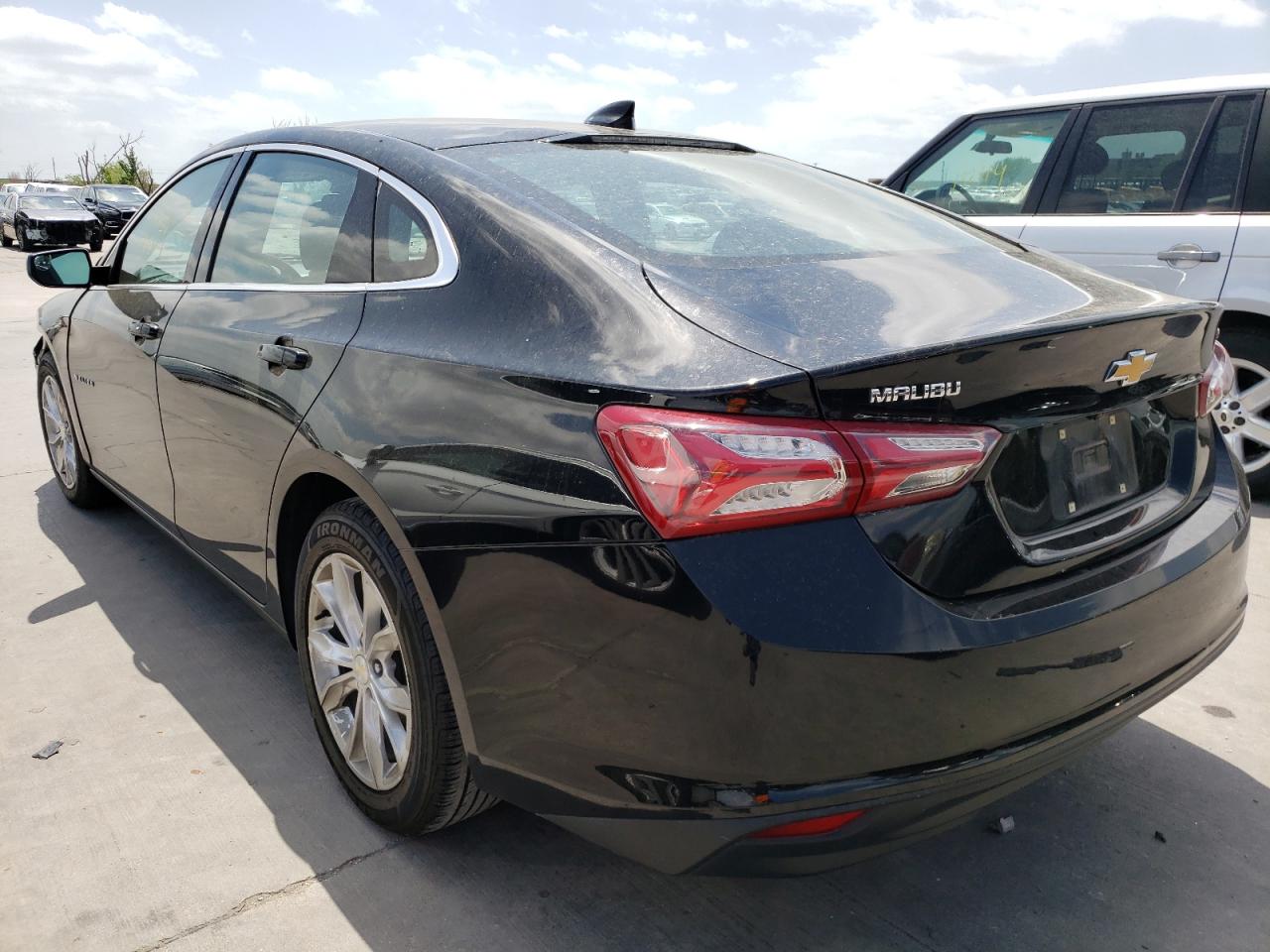 Photo 3 from auction – 2020 CHEVROLET MALIBU LT with VIN 1G1ZD5ST5LF032209
