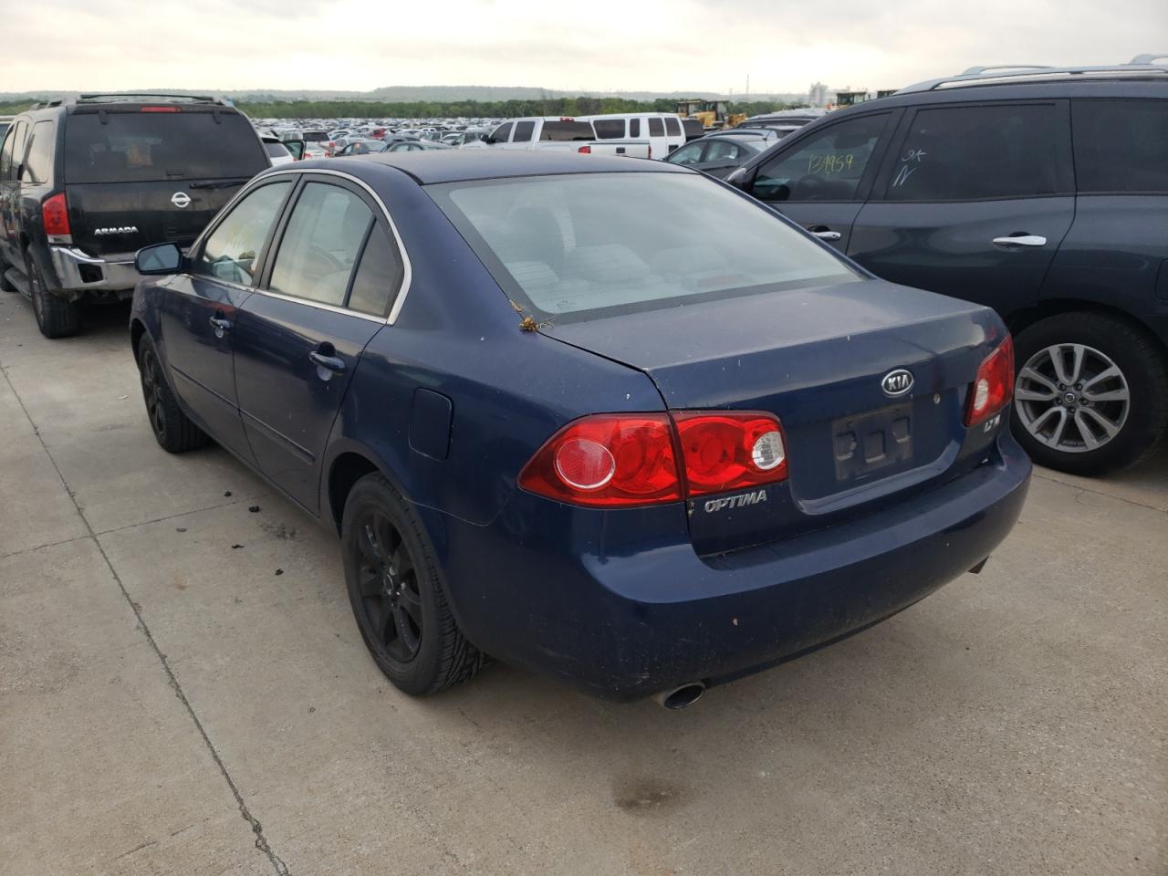 Photo 3 from auction – 2008 KIA OPTIMA LX with VIN KNAGE124085191484