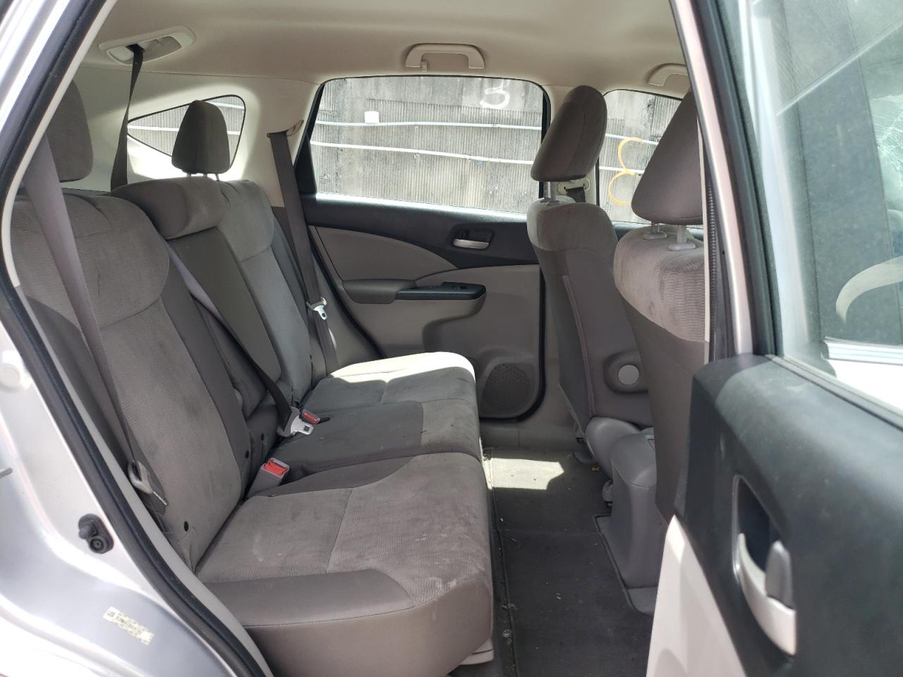 Photo 6 from auction – 2014 HONDA CR-V LX with VIN 3CZRM3H33EG707392