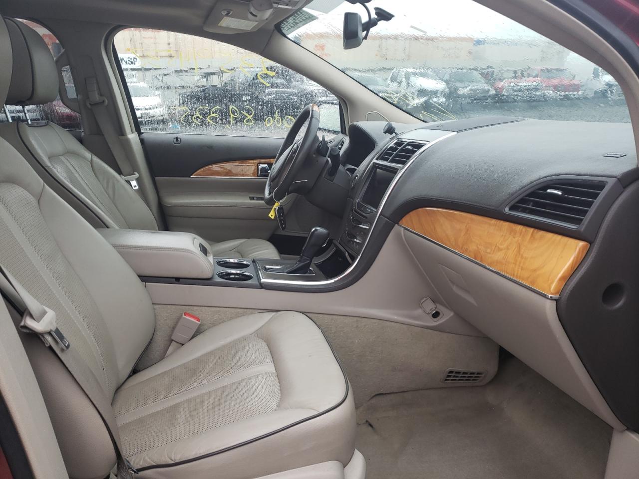 Photo 5 from auction – 2014 LINCOLN MKX with VIN 2LMDJ8JK5EBL17727