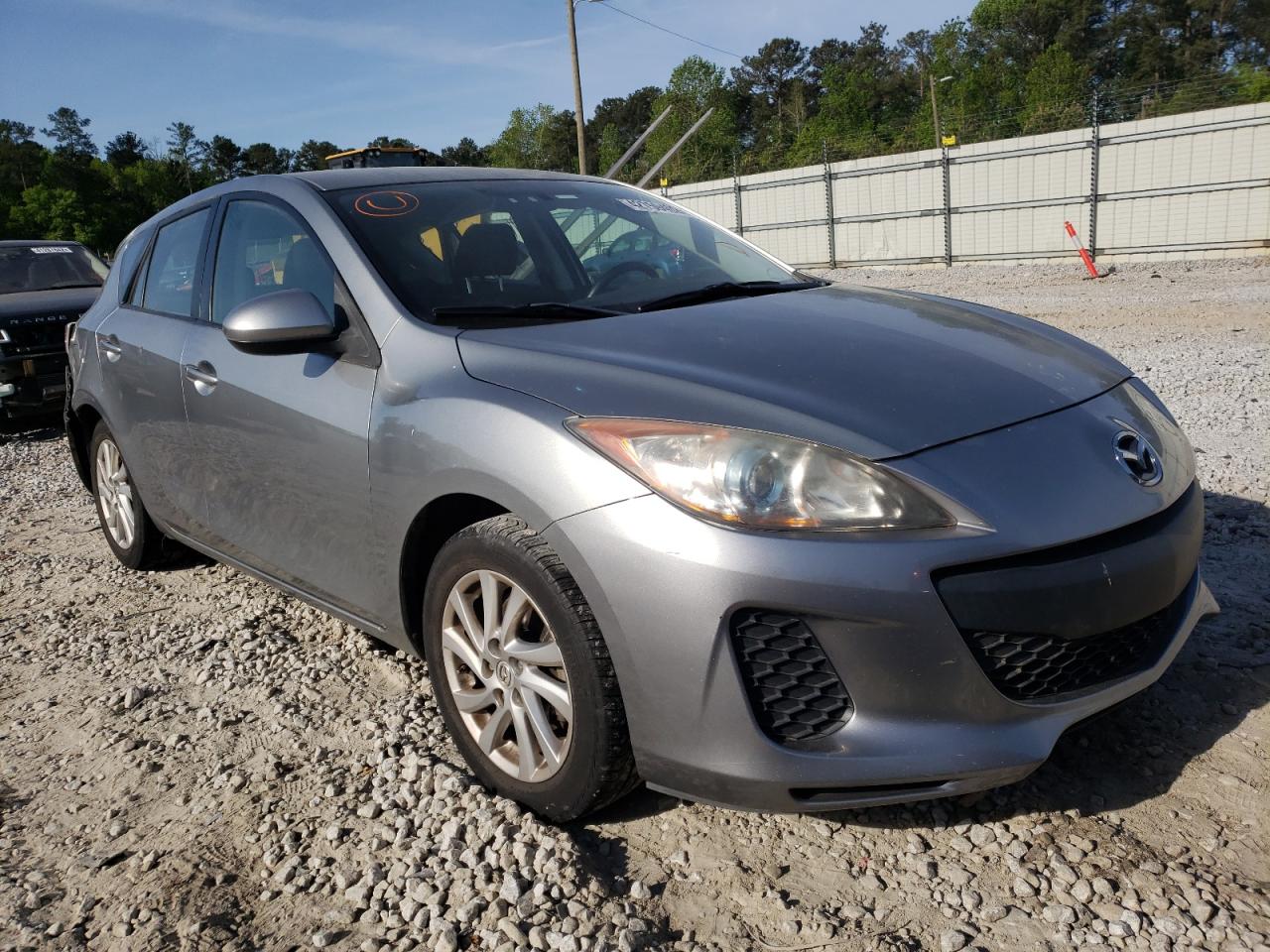 MAZDA 3 I 2012 with VIN JM1BL1L78C1638865 - Photo from auction