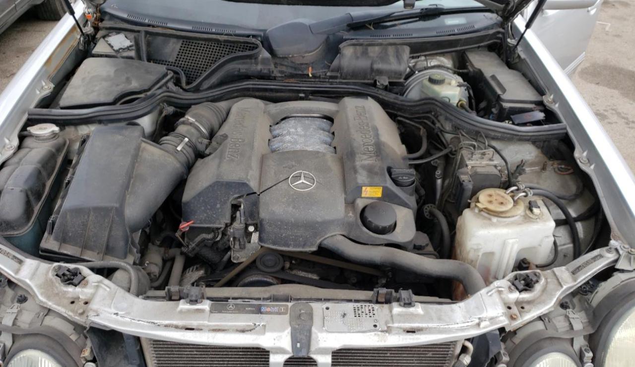 Photo 7 from auction – 2001 MERCEDES-BENZ E 320 with VIN WDBJF65J21B345381