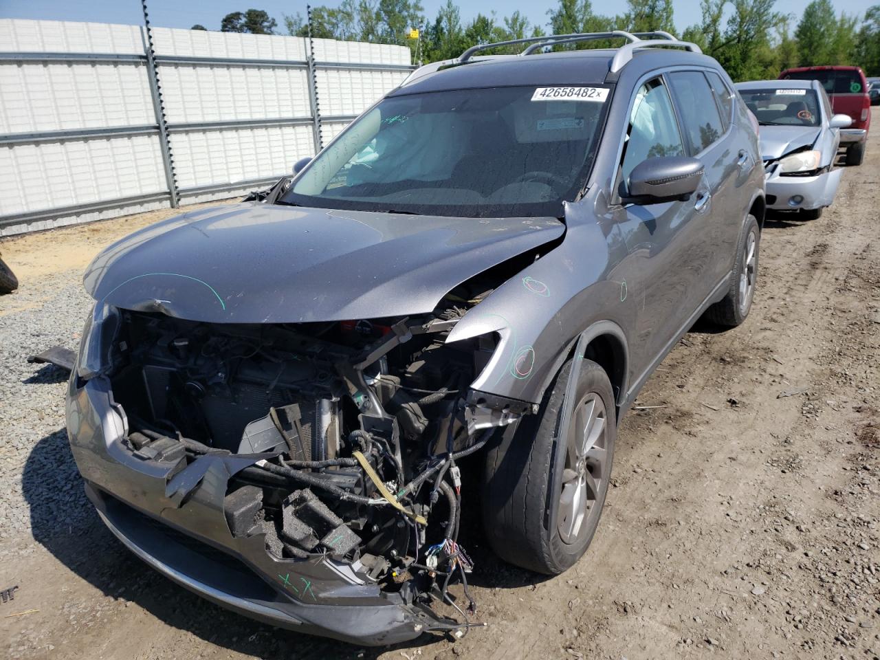 Photo 2 from auction – 2016 NISSAN ROGUE S with VIN KNMAT2MT6GP700442