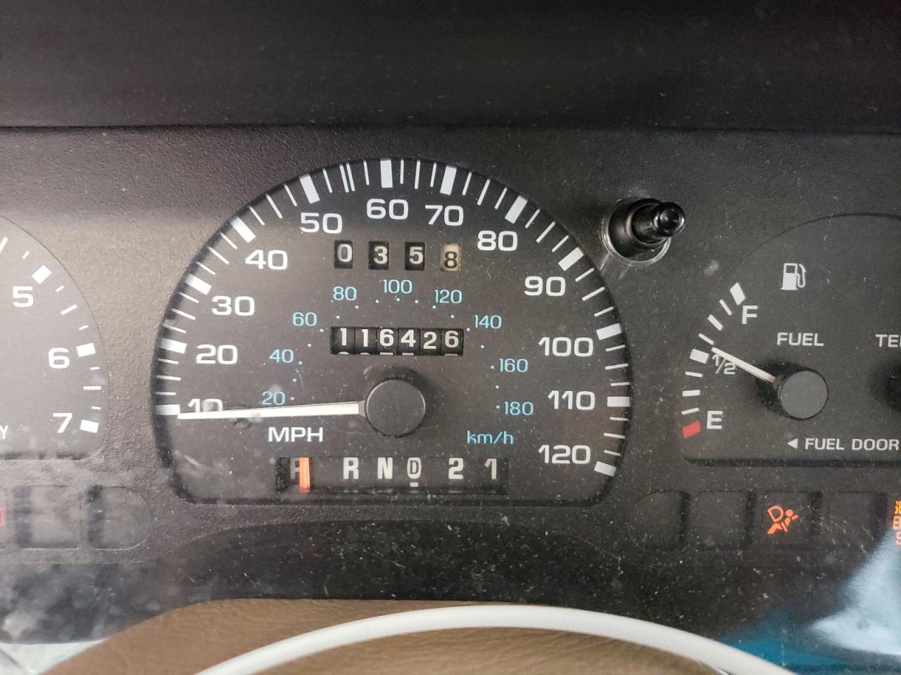 Photo 8 from auction – 1998 FORD WINDSTAR W with VIN 2FMDA5141WBB04187
