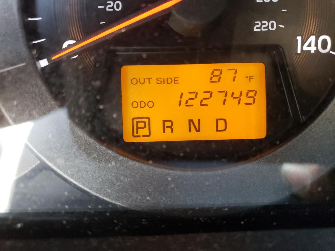 Photo 8 from auction – 2008 TOYOTA RAV4 with VIN JTMZD33VX85104966