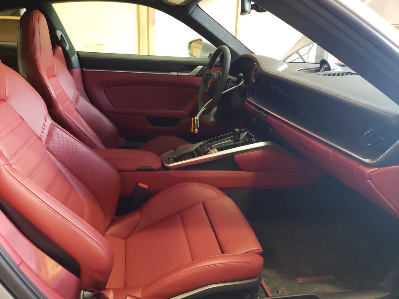 Photo 5 from auction – 2022 PORSCHE 911 TURBO with VIN WP0AD2A94NS254128