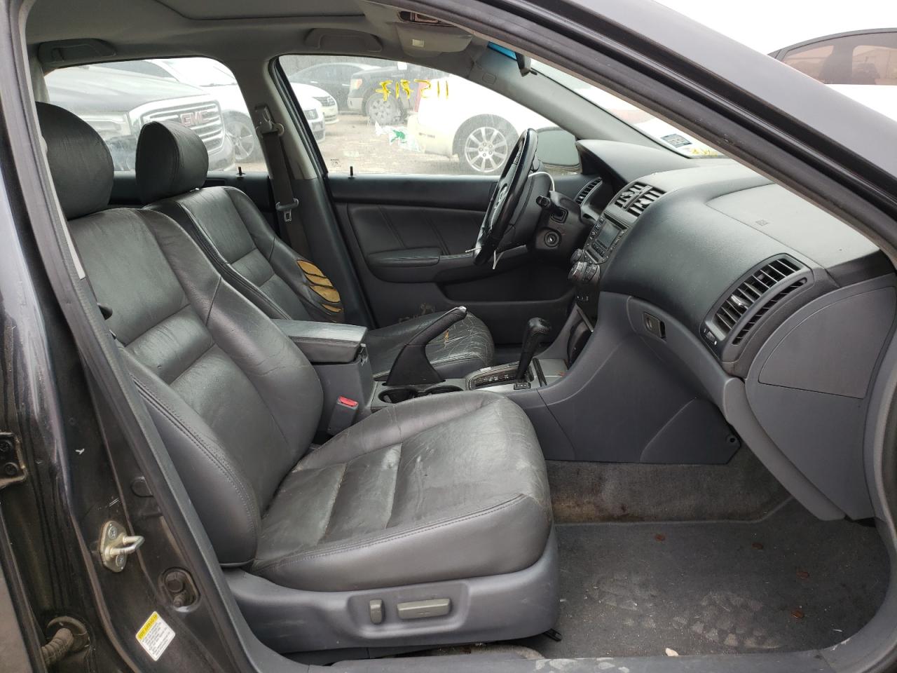 Photo 5 from auction – 2004 HONDA ACCORD EX with VIN 1HGCM66534A077616