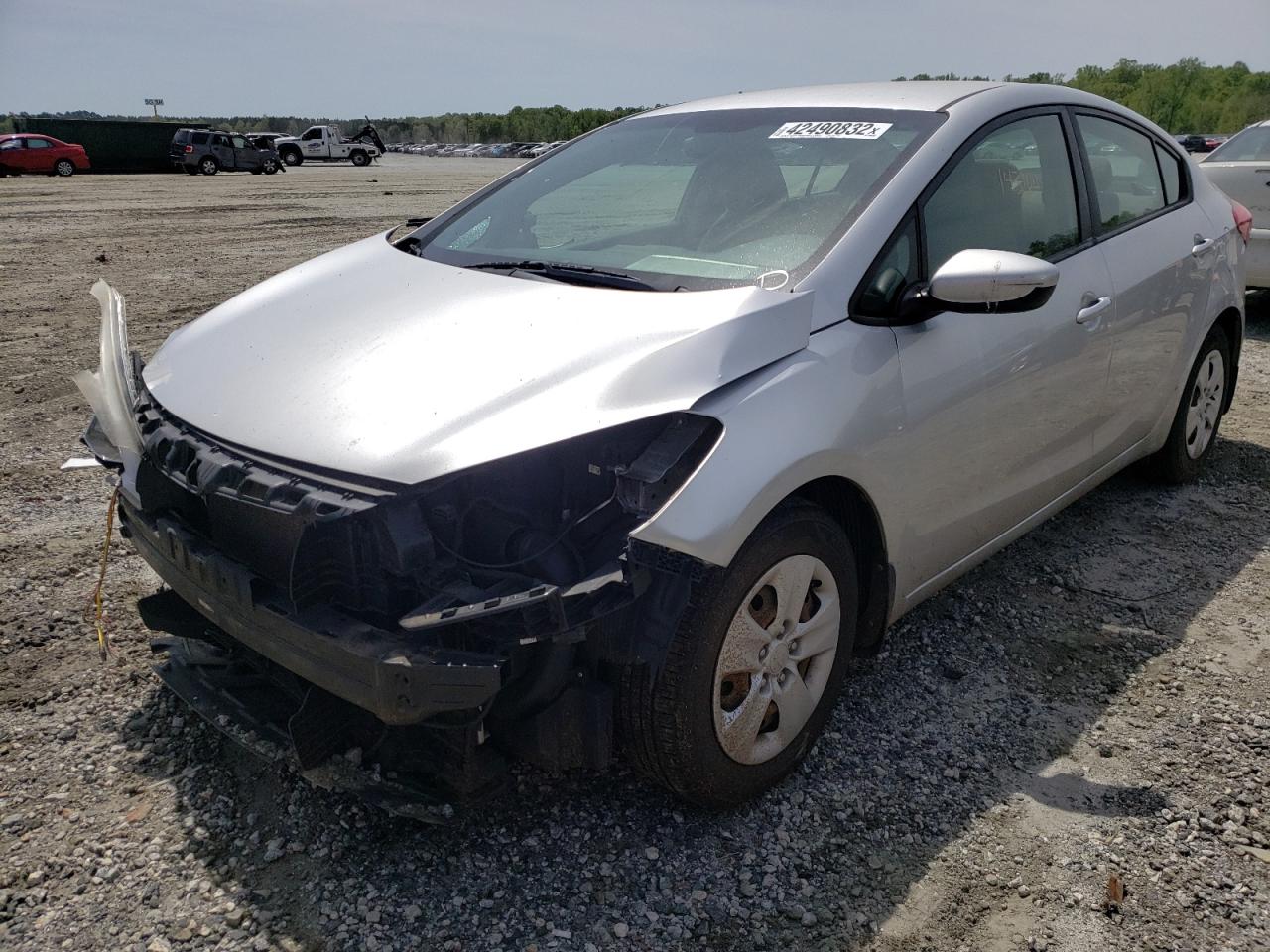 Photo 2 from auction – 2015 KIA FORTE LX with VIN KNAFK4A69F5294523