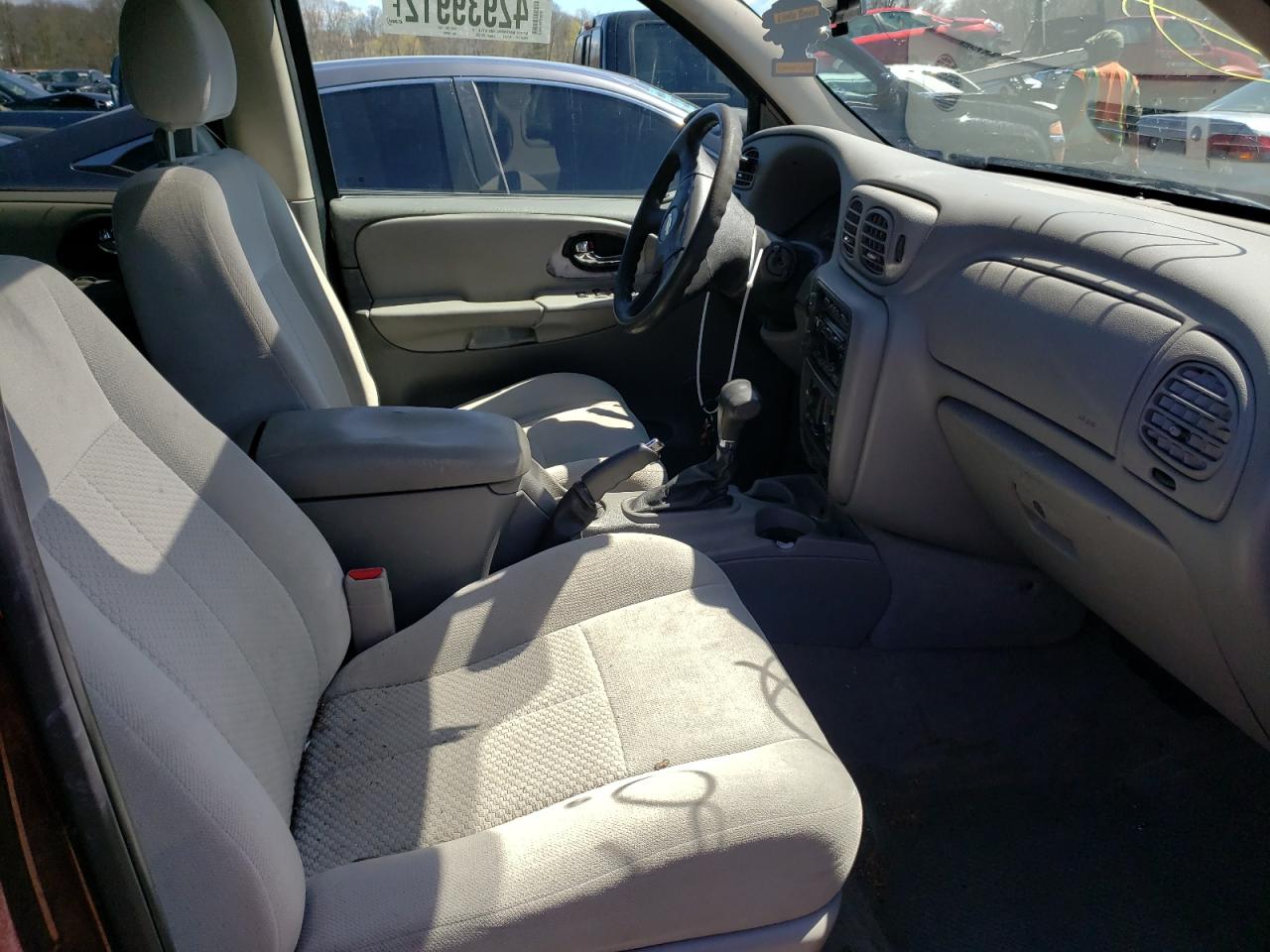 Photo 5 from auction – 2007 CHEVROLET TRAILBLAZE with VIN 1GNDT13S372306000