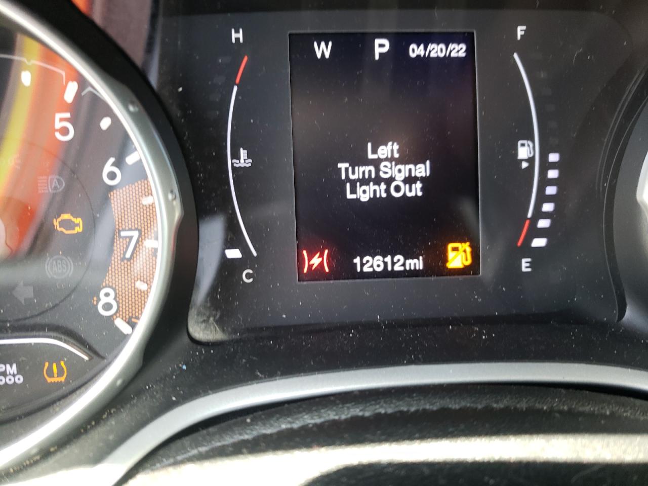 Photo 8 from auction – 2019 JEEP COMPASS SP with VIN 3C4NJCAB4KT736868