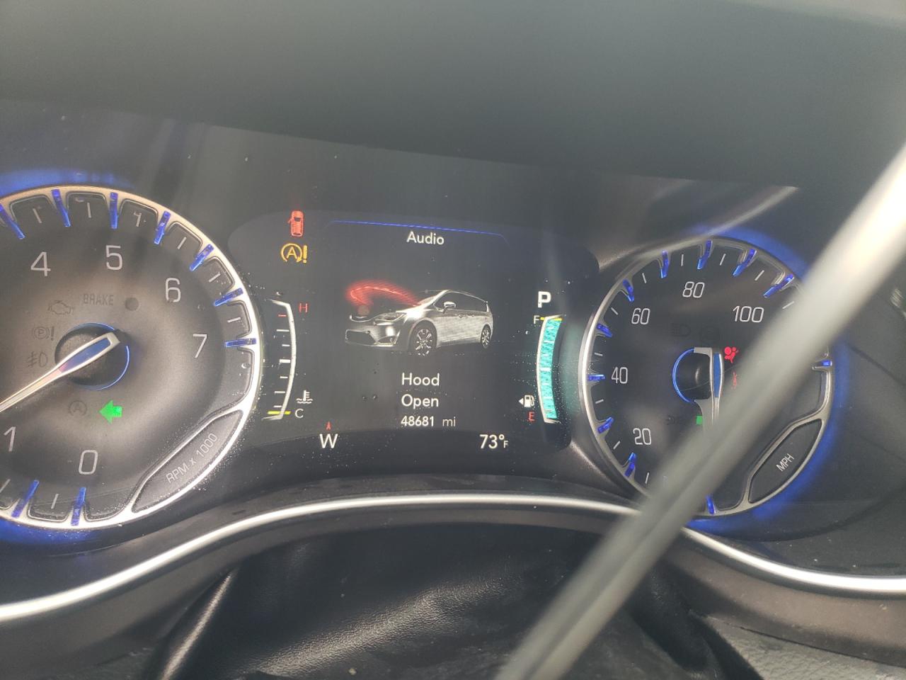 صورة رقم 8 من المزاد - 2018 CHRYSLER PACIFICA L مع VIN 2C4RC1GG2JR212493