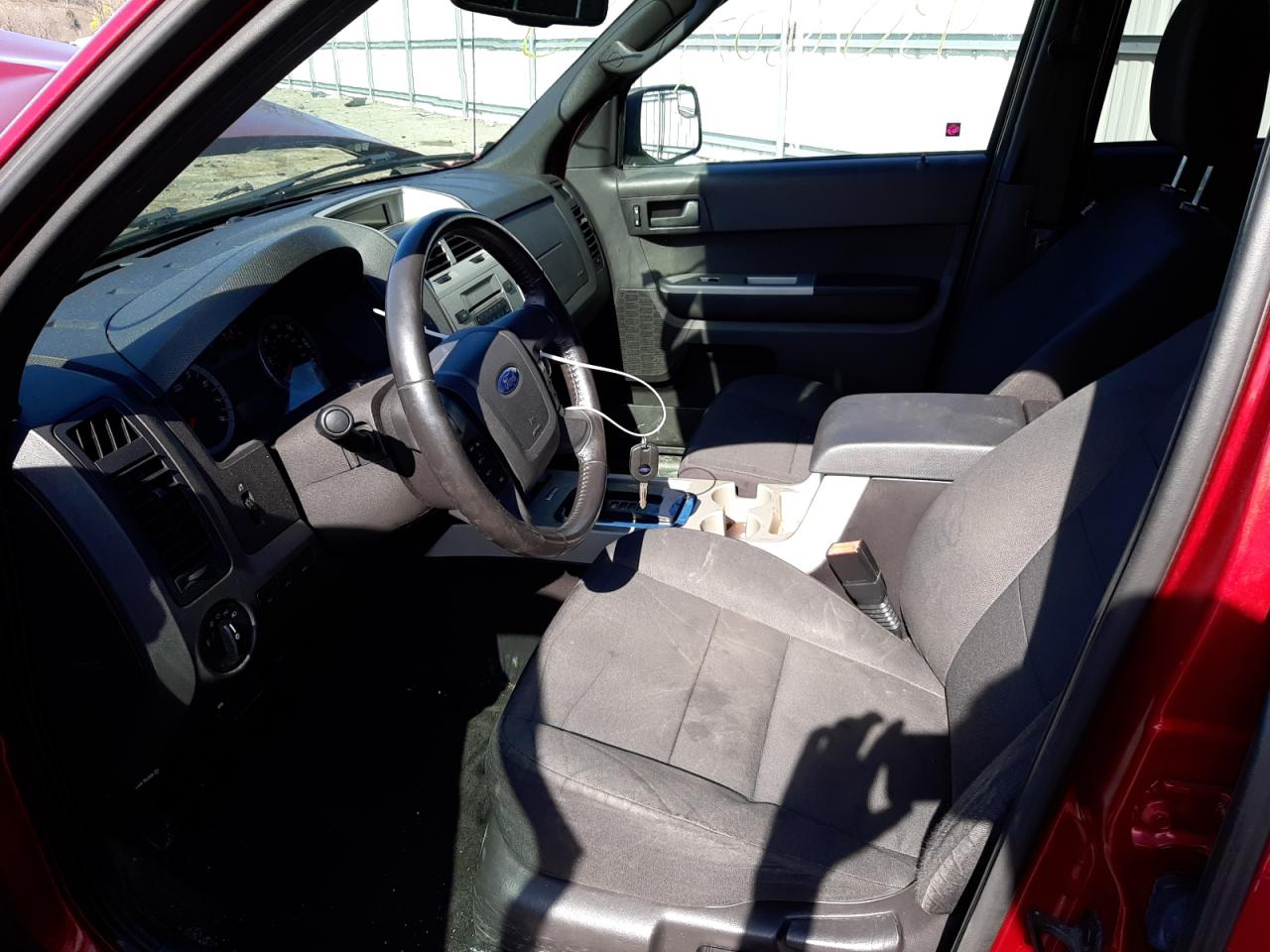Photo 5 from auction – 2012 FORD ESCAPE XLT with VIN 1FMCU0D70CKB57296
