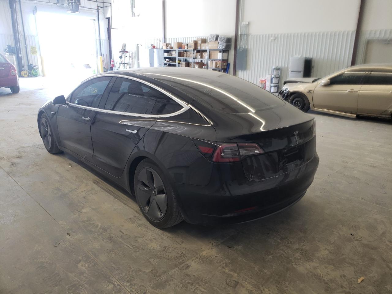 Photo 3 from auction – 2018 TESLA MODEL 3 with VIN 5YJ3E1EA7JF023591