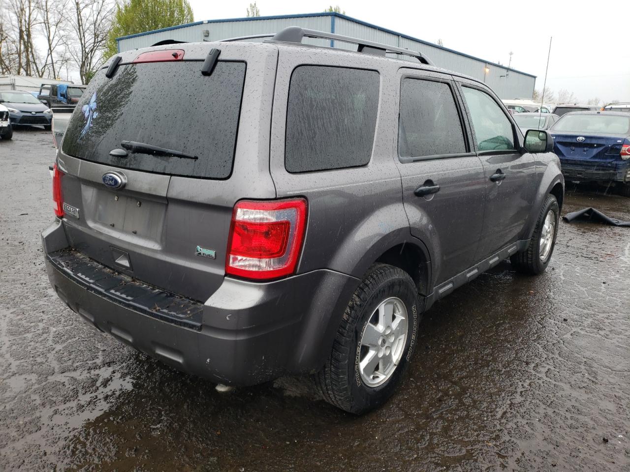 Photo 4 from auction – 2011 FORD ESCAPE XLT with VIN 1FMCU9DG8BKA81989