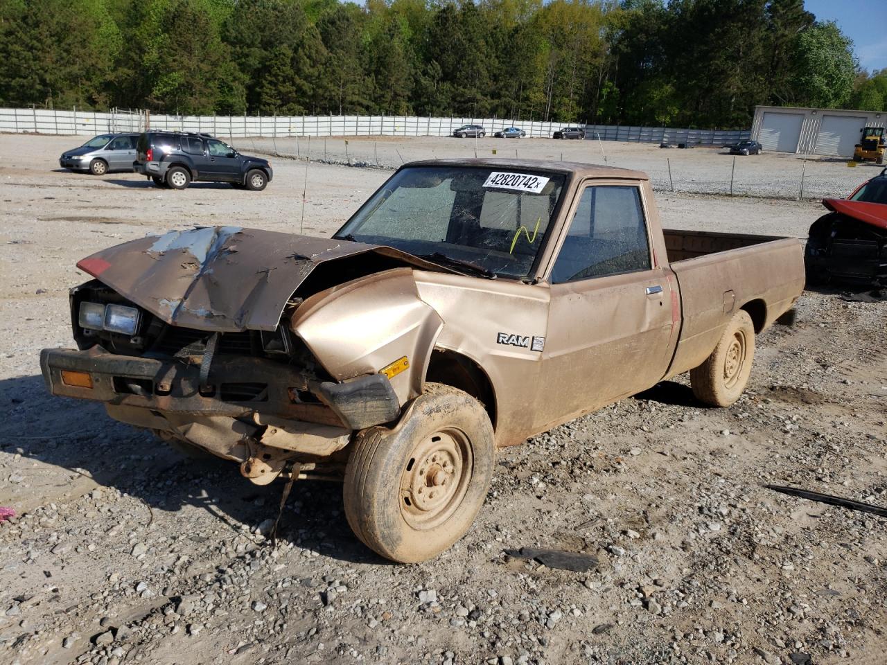 Photo 2 from auction – 1985 DODGE D50 CUSTOM with VIN JB7FP24DXFP117423