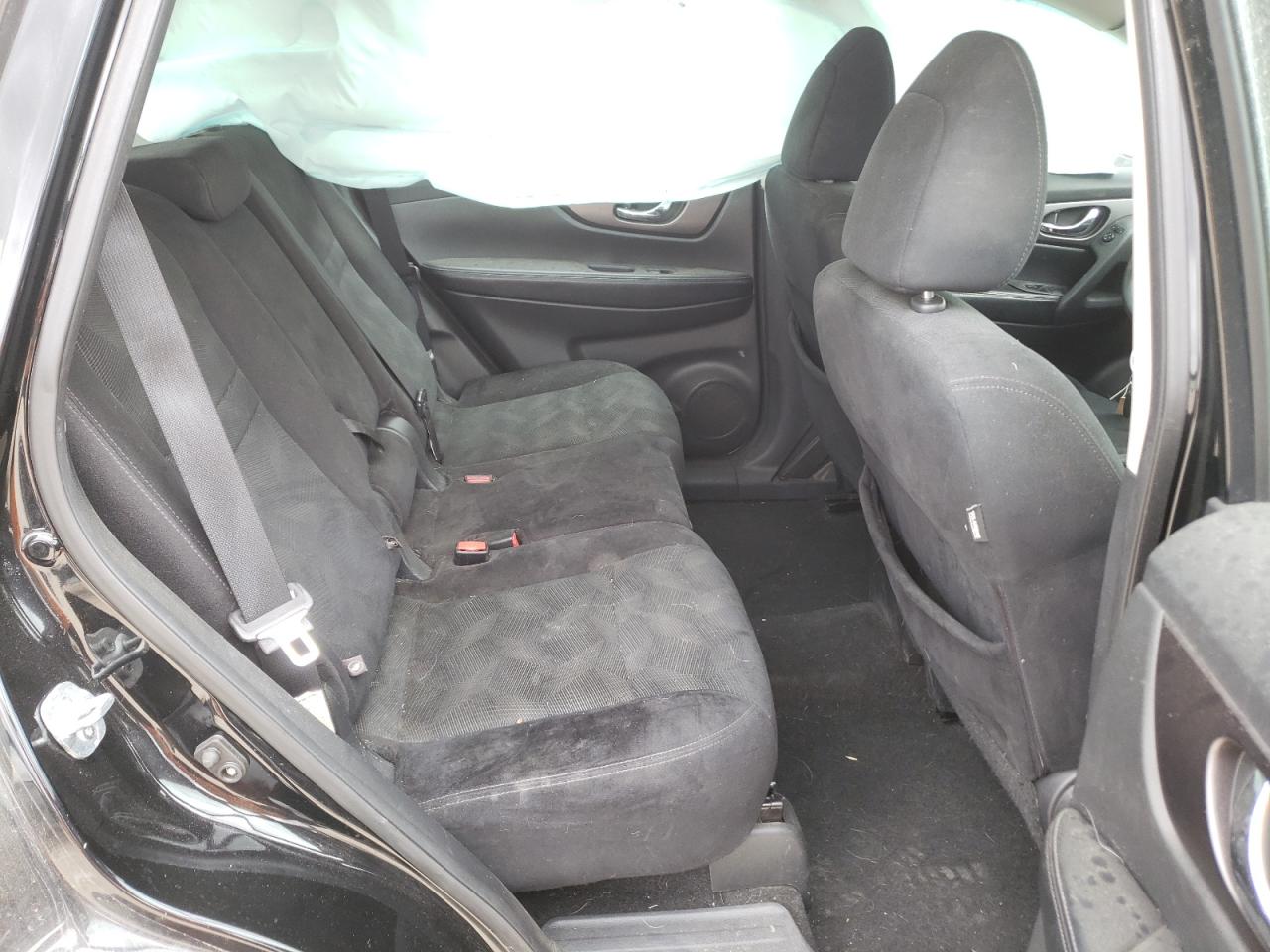 Photo 6 from auction – 2016 NISSAN ROGUE S with VIN 5N1AT2MT0GC813144