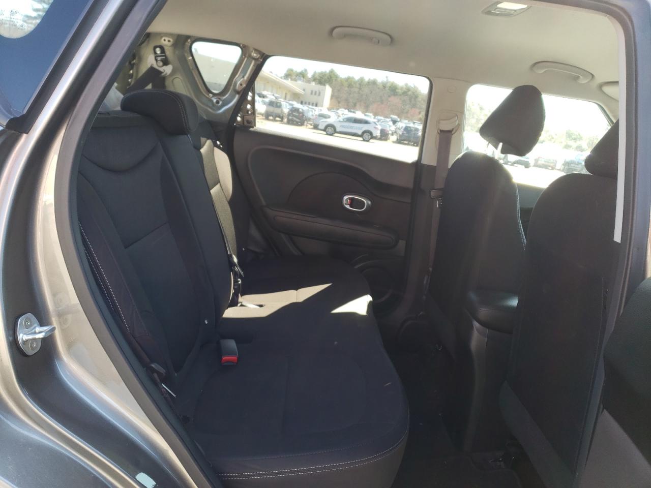 Photo 6 from auction – 2019 KIA SOUL with VIN KNDJN2A29K7675468