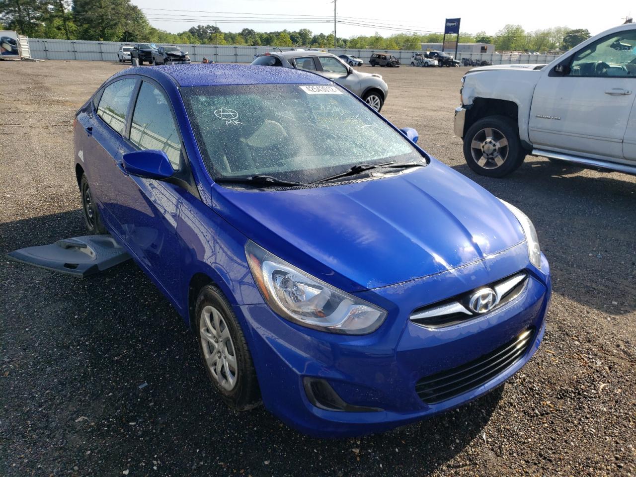 HYUNDAI ACCENT 2014 with VIN KMHCT4AE2EU725309 - Photo from auction