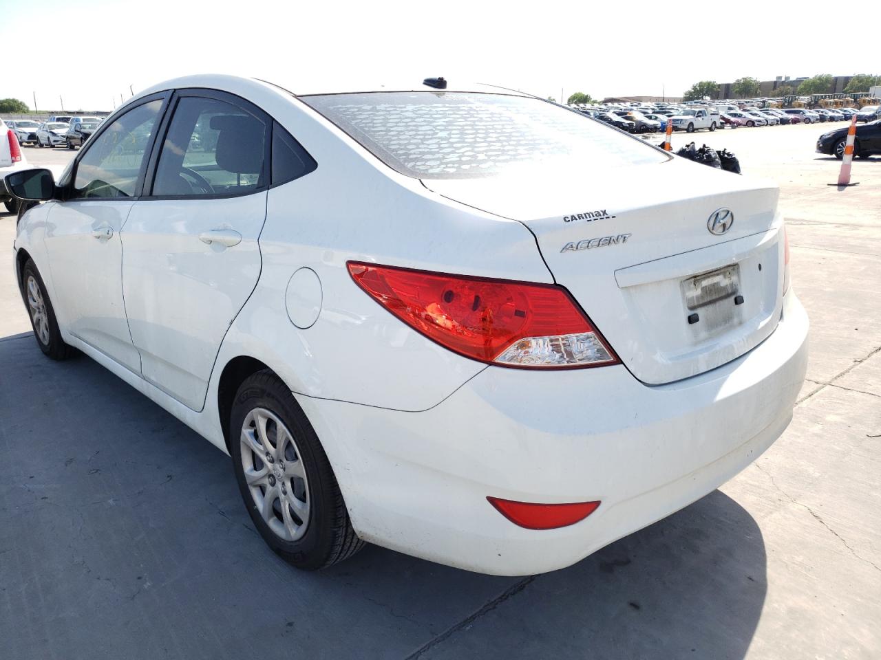 Photo 3 from auction – 2014 HYUNDAI ACCENT GLS with VIN KMHCT4AE6EU655331