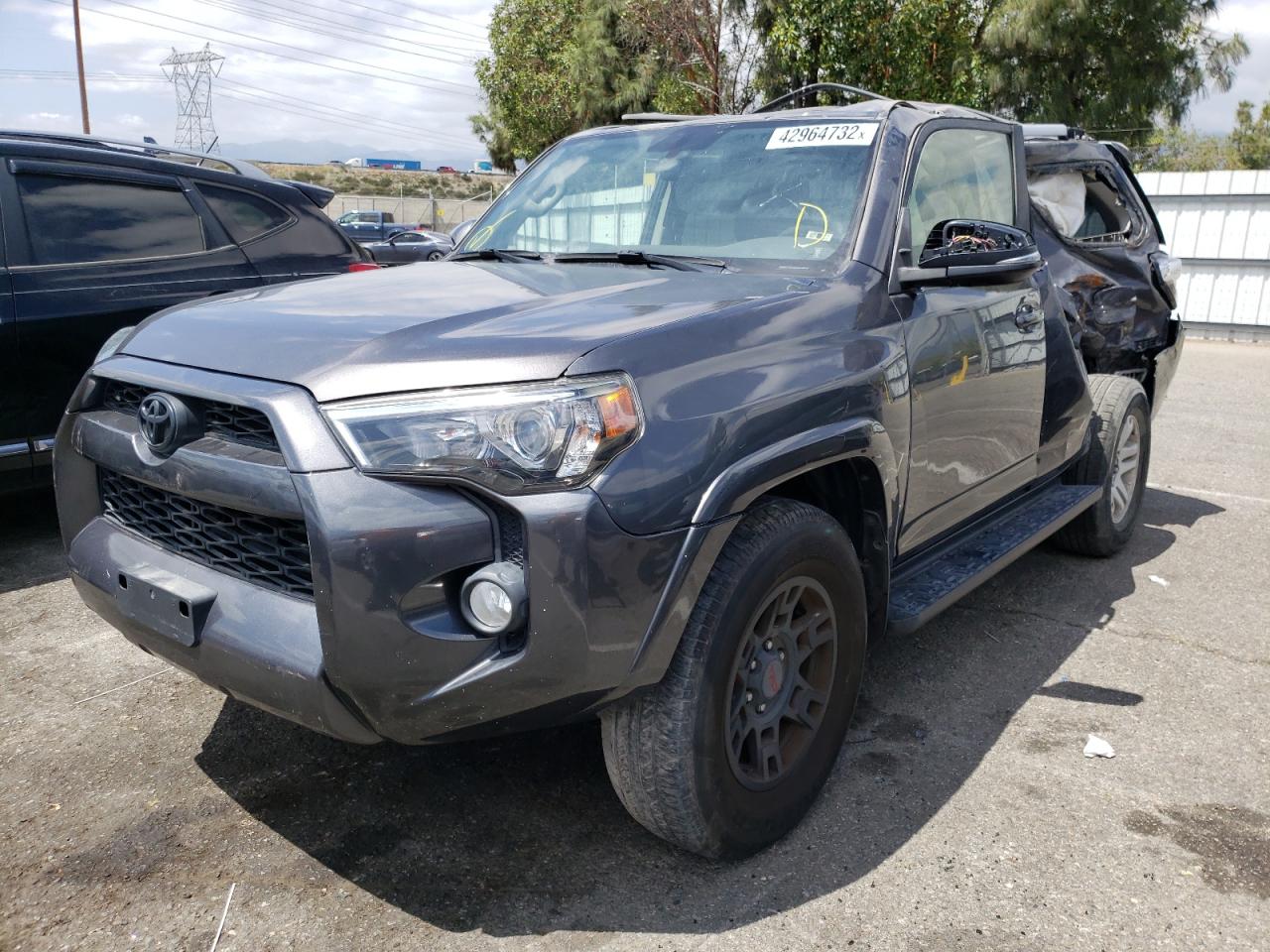 Photo 2 from auction – 2016 TOYOTA 4RUNNER SR with VIN JTEZU5JR5G5123677