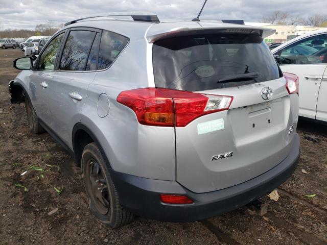 Photo 3 from auction – 2015 TOYOTA RAV4 LE with VIN JTMBFREV8FD110375