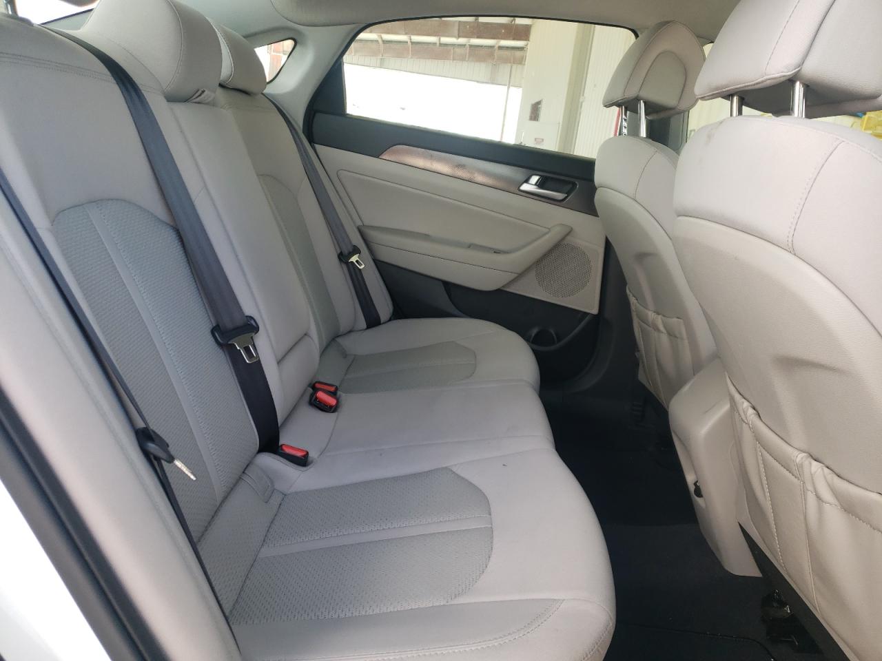 Photo 6 from auction – 2016 HYUNDAI SONATA SPO with VIN 5NPE34AF5GH278364