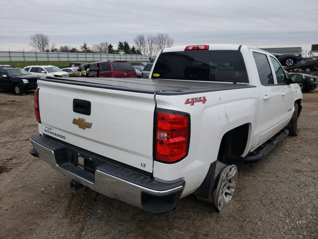 Photo 4 from auction – 2018 CHEVROLET SILVERADO with VIN 3GCUKREC7JG599768