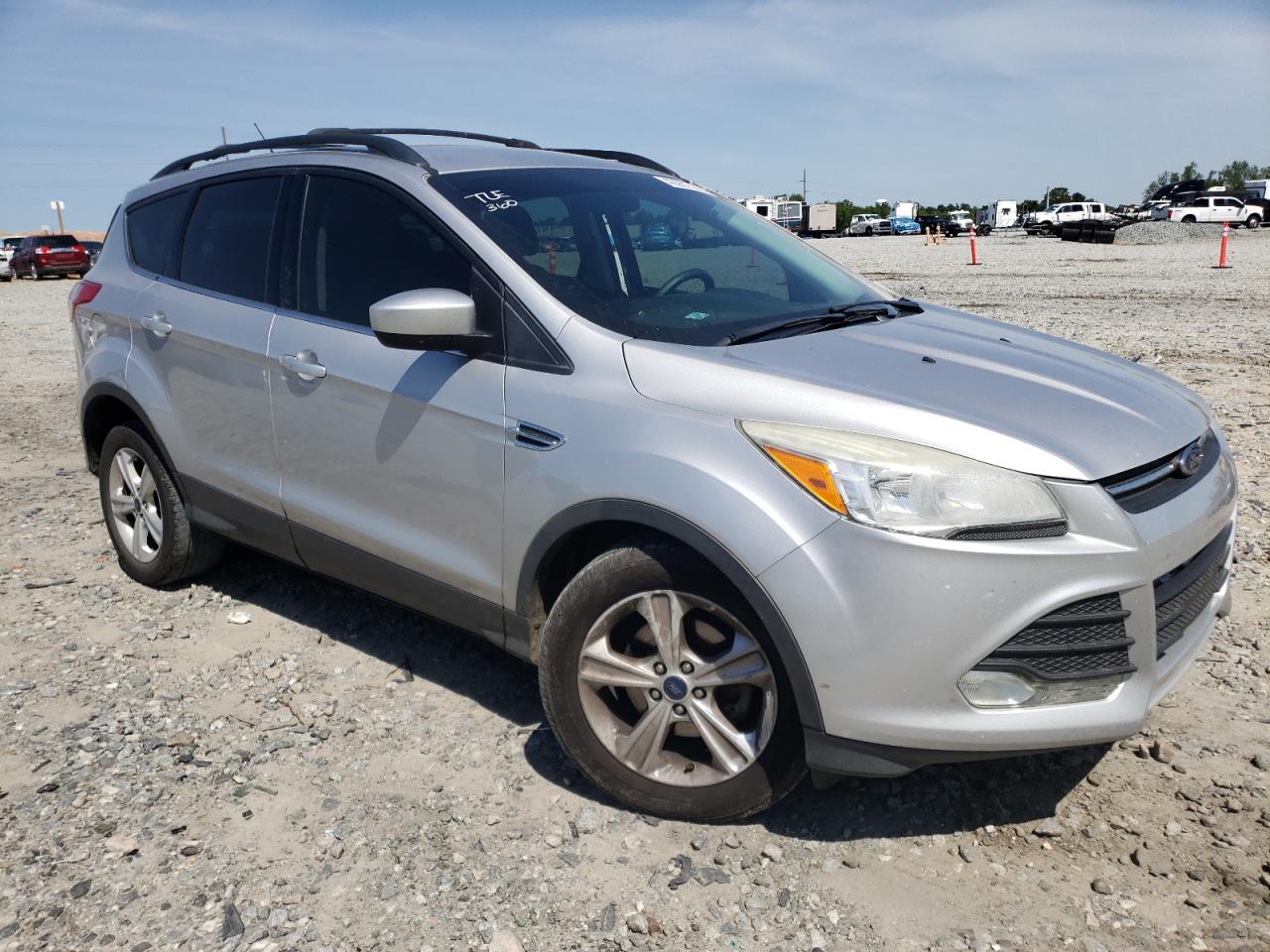 FORD ESCAPE SE 2015 with VIN 1FMCU0GX7FUA35572 - Photo from auction