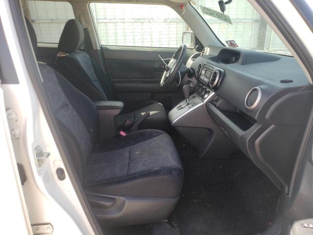 Photo 5 from auction – 2011 TOYOTA SCION XB with VIN JTLZE4FE0B1128095