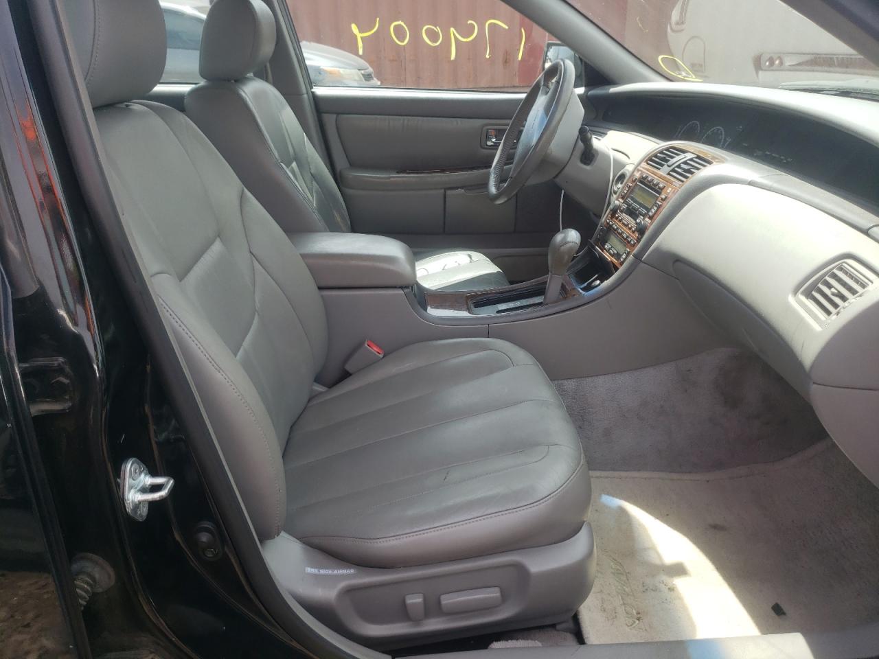 Photo 5 from auction – 2000 TOYOTA AVALON XL with VIN 4T1BF28B9YU094839