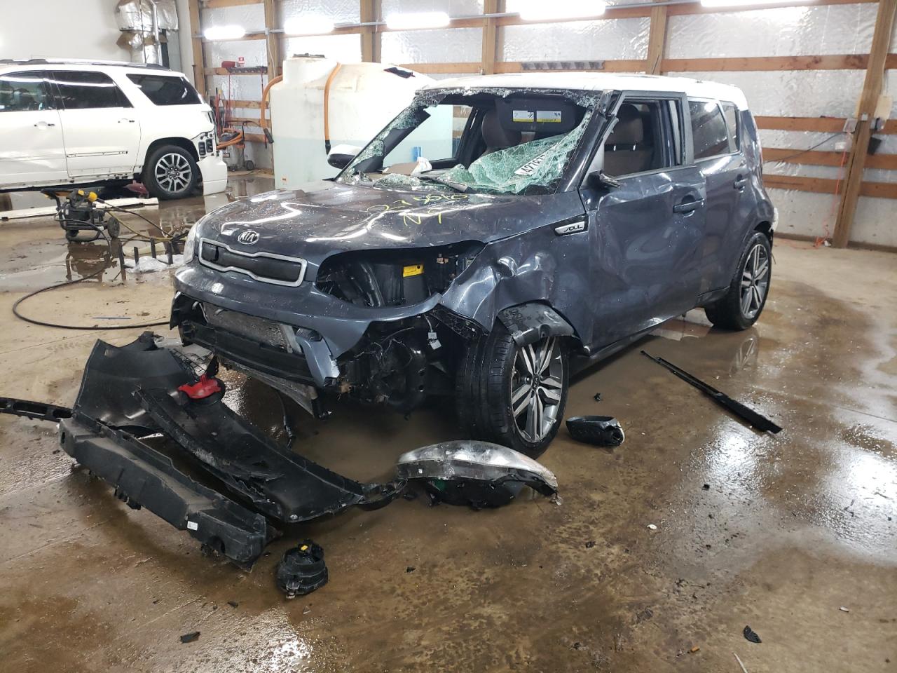 Zdjęcie 2 z aukcji – 2016 KIA SOUL + z VIN KNDJP3A50G7275610