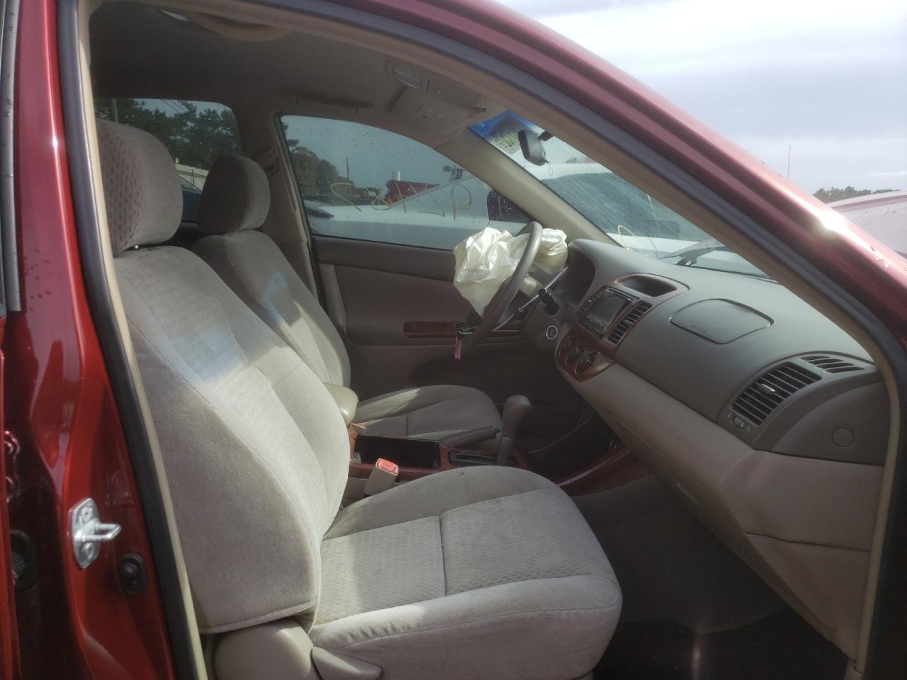 Photo 5 from auction – 2004 TOYOTA CAMRY LE with VIN 4T1BE32K14U262324