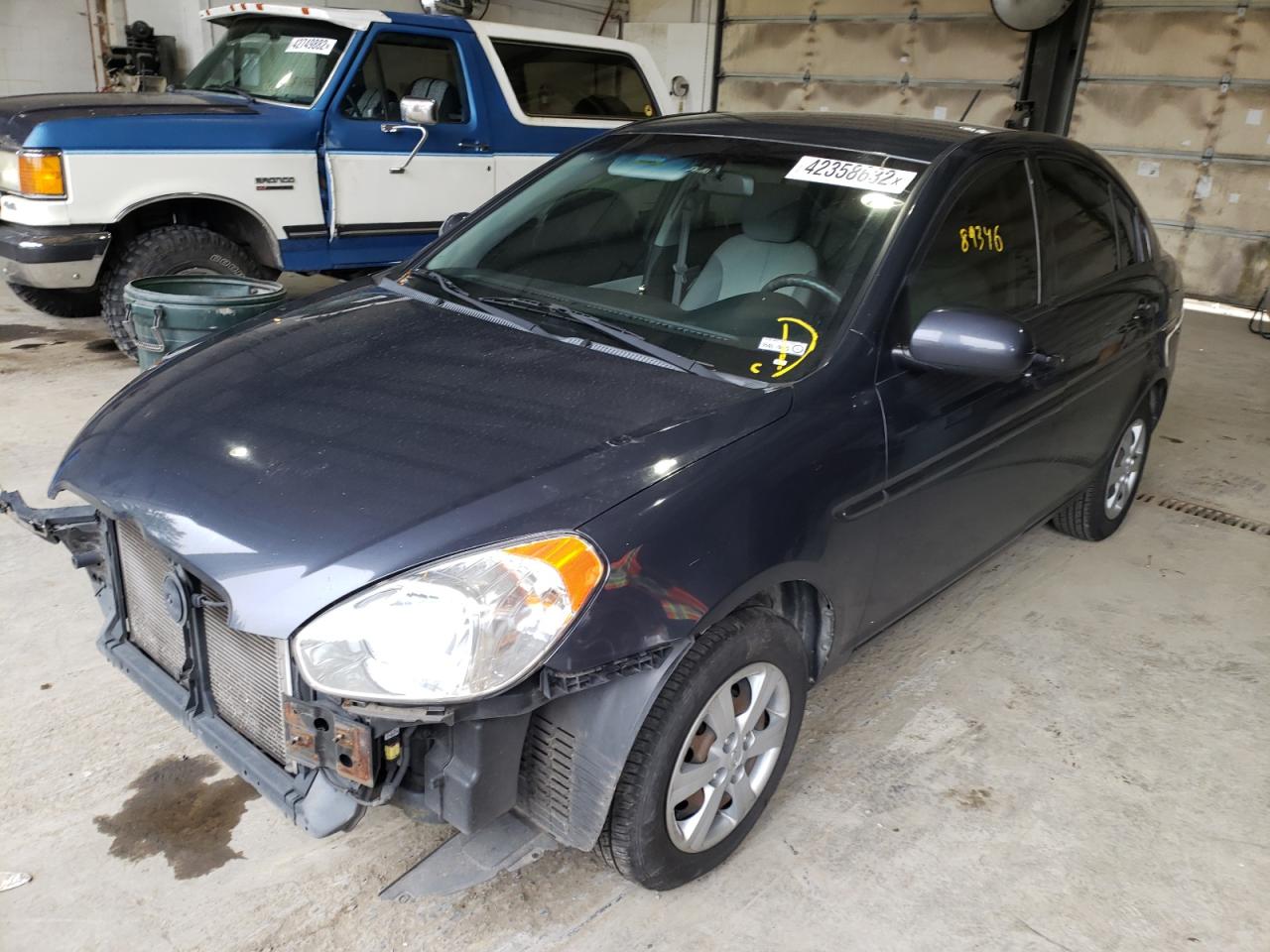 Photo 2 from auction – 2011 HYUNDAI ACCENT GLS with VIN KMHCN4AC6BU590906