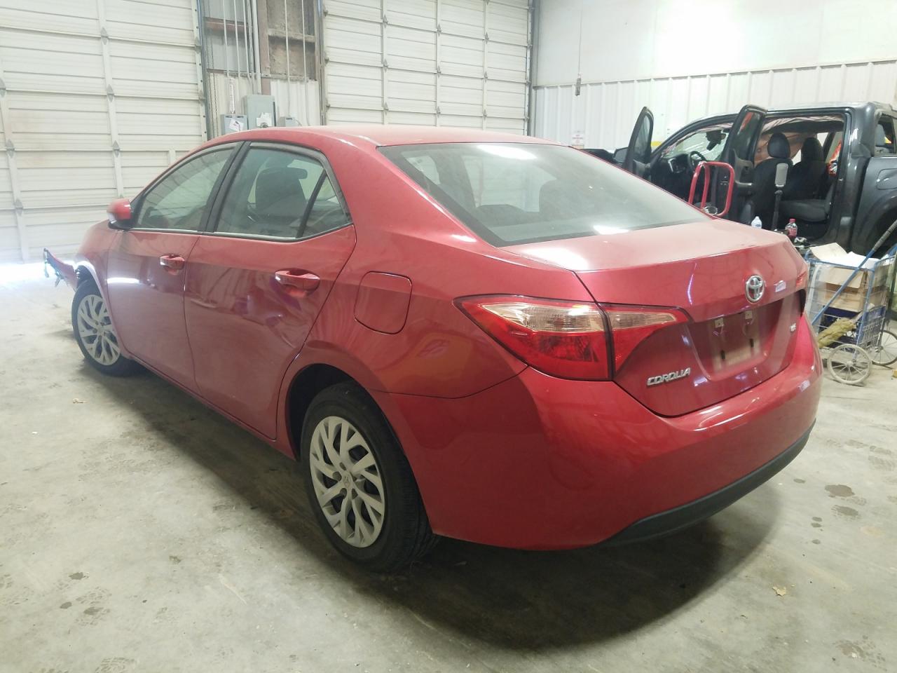 Photo 3 from auction – 2018 TOYOTA COROLLA L with VIN 5YFBURHE4JP781890
