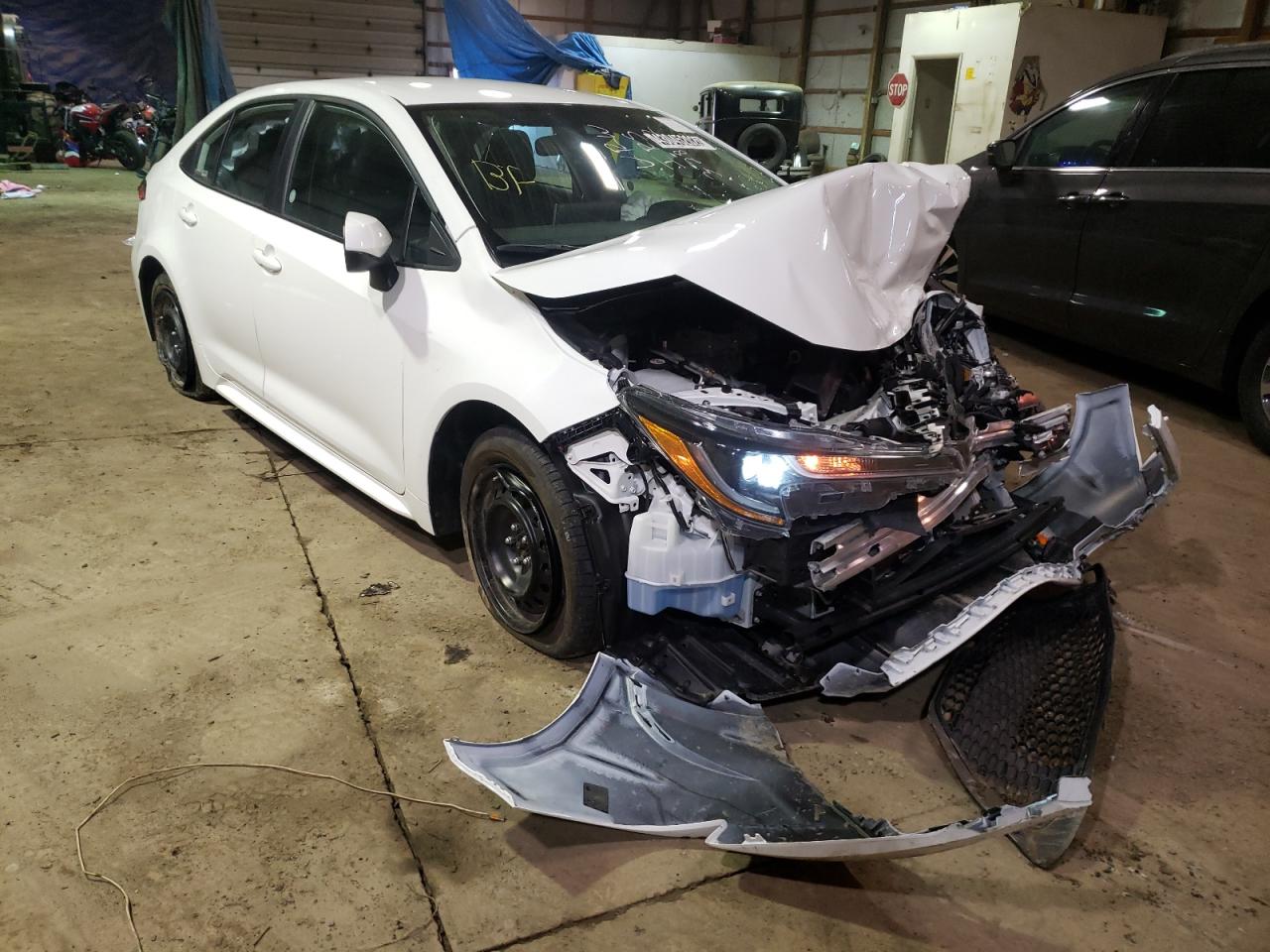 TOYOTA COROLLA LE 2021 with VIN 5YFEPMAE0MP218566 - Photo from auction