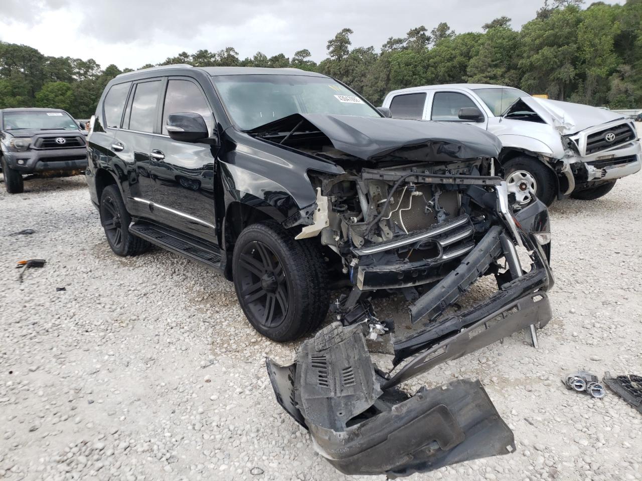LEXUS GX 460 2014 with VIN JTJBM7FX2E5070360 - Photo from auction